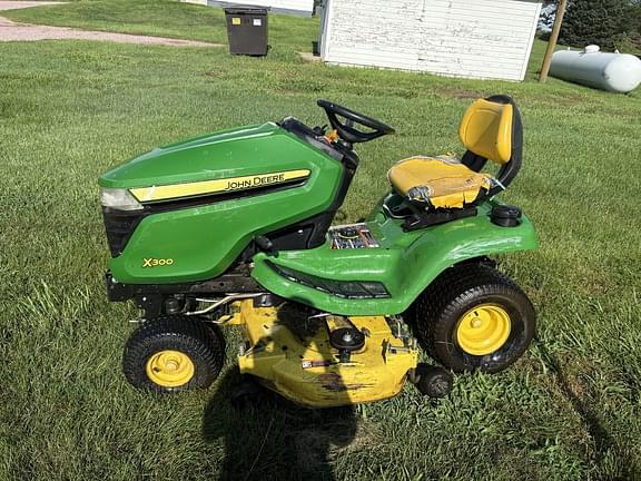 Image of John Deere X300 Primary image