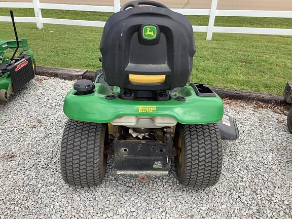 Image of John Deere X300 equipment image 3