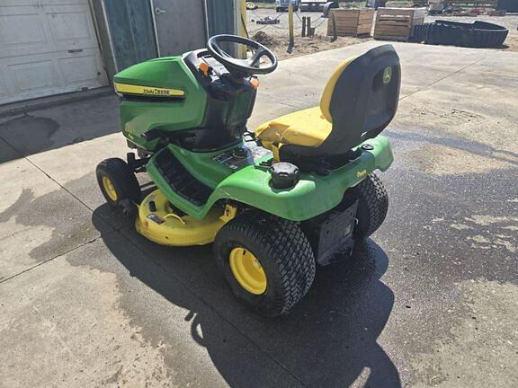 Image of John Deere X300 equipment image 4