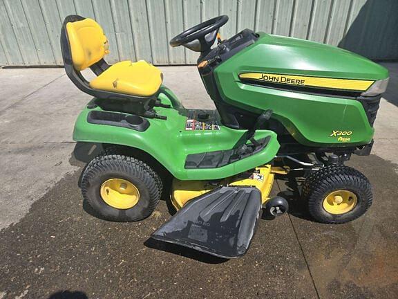 Image of John Deere X300 equipment image 1