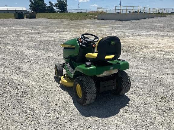 Image of John Deere X300 equipment image 4