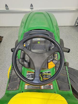 Image of John Deere X300 equipment image 3