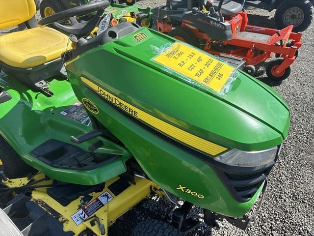 Image of John Deere X300 equipment image 3