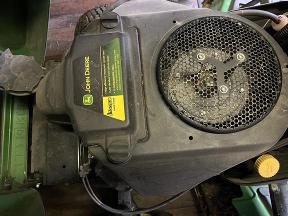 Image of John Deere X300 equipment image 2