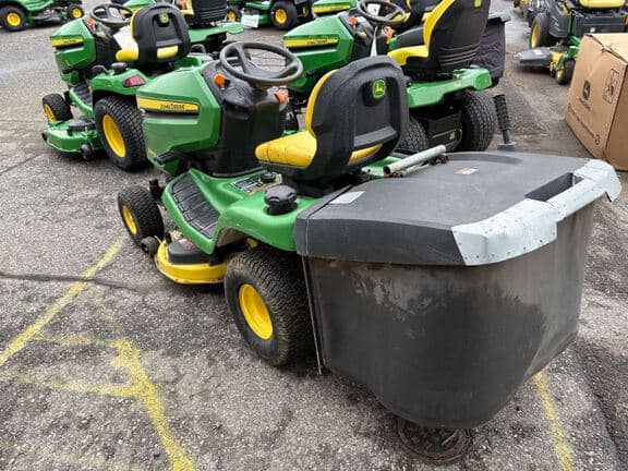 Image of John Deere X300R equipment image 1