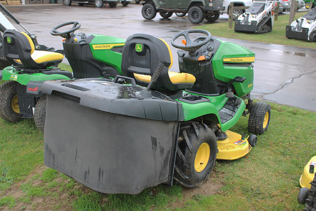 Image of John Deere X300R equipment image 4