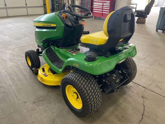 Image of John Deere X304 equipment image 2