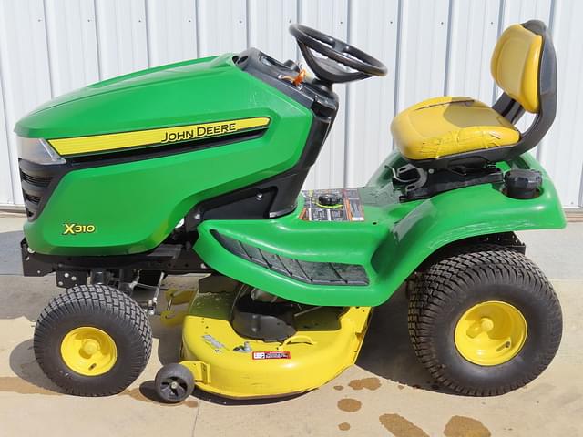 Image of John Deere X310 equipment image 1