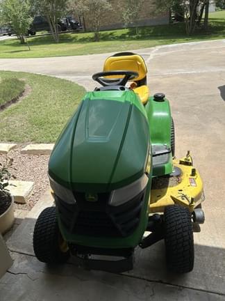 Image of John Deere X320 equipment image 3