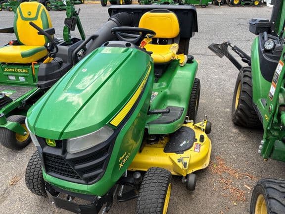 Image of John Deere X320 Image 0