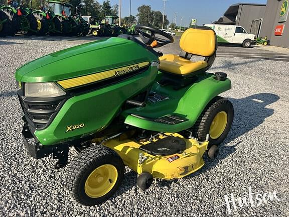 Image of John Deere X320 equipment image 1