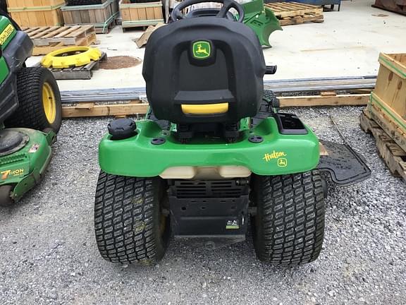 Image of John Deere X320 equipment image 3