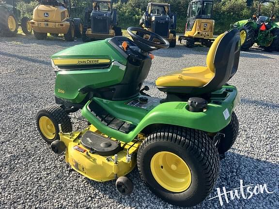 Image of John Deere X320 equipment image 2