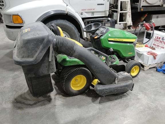Image of John Deere X320 equipment image 2