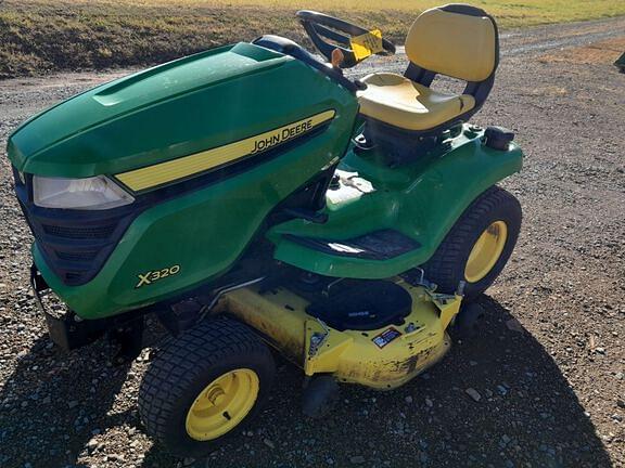 Image of John Deere X320 equipment image 1