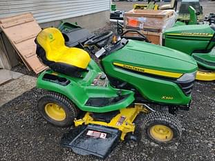 2015 John Deere X320 Equipment Image0