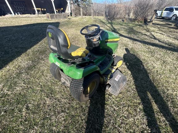 Image of John Deere X320 equipment image 4