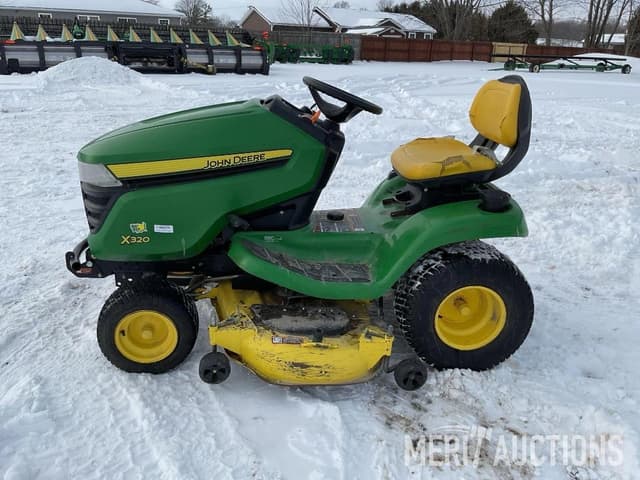 Image of John Deere X320 equipment image 1