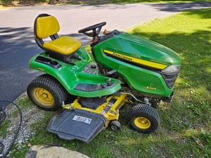 2015 John Deere X324 Image