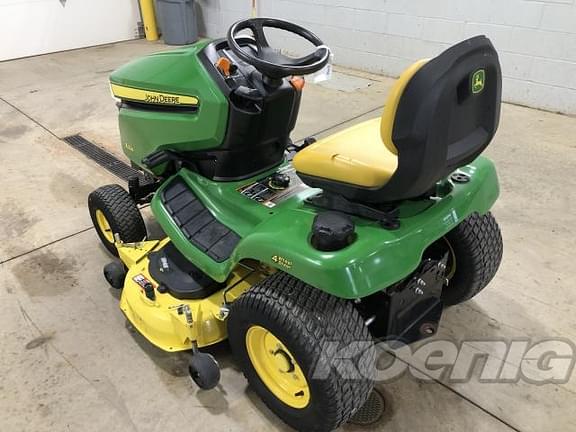 Image of John Deere X324 equipment image 4