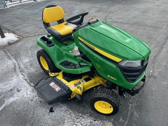 Image of John Deere X360 equipment image 3