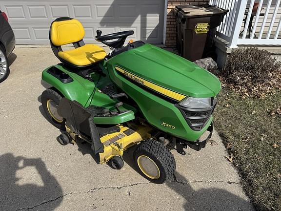 Image of John Deere X360 equipment image 1