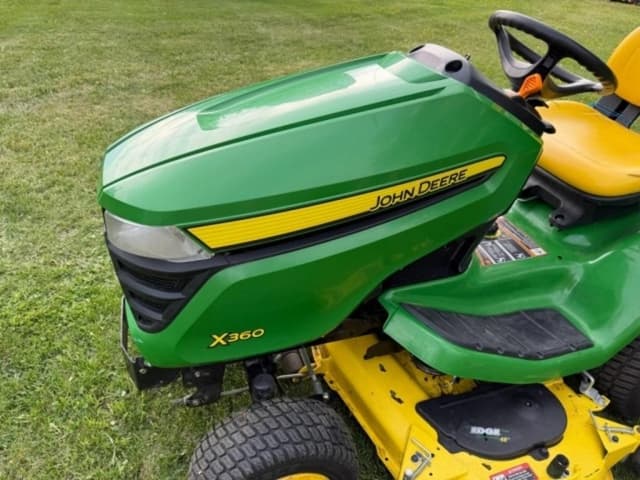 Image of John Deere X360 equipment image 2