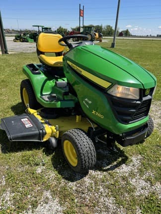 Image of John Deere X380 equipment image 1