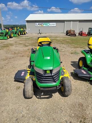 Image of John Deere X500 equipment image 1