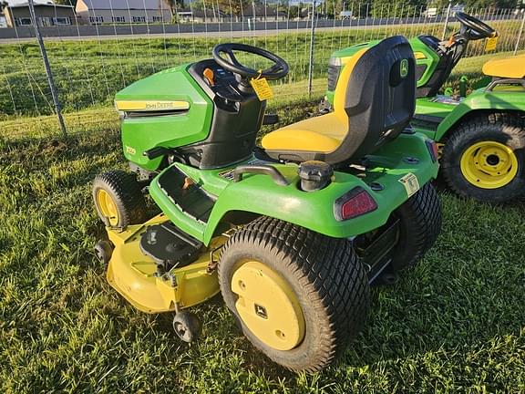 Image of John Deere X500 equipment image 3