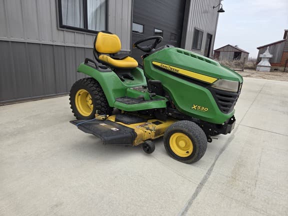 Image of John Deere X530 equipment image 2