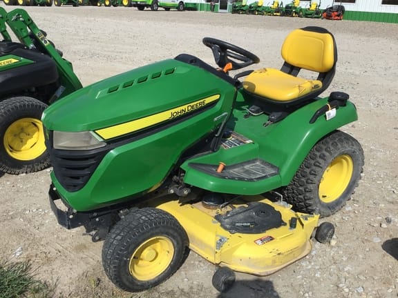 Main image John Deere X530