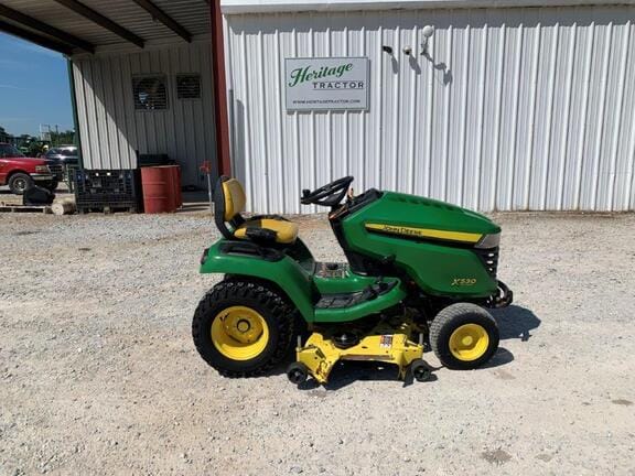 Main image John Deere X530