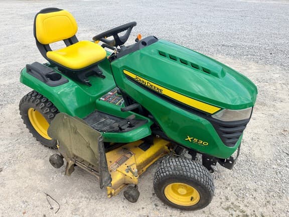 Image of John Deere X530 equipment image 3