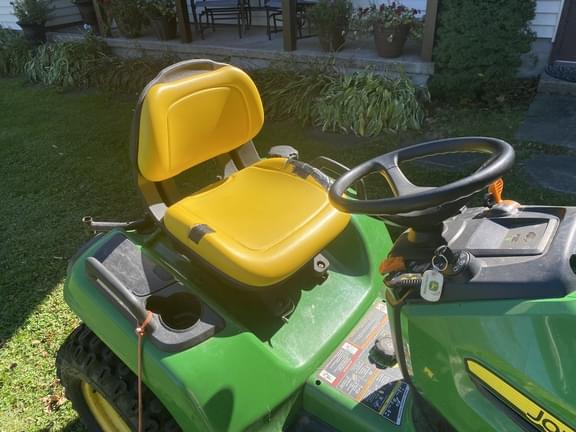 Image of John Deere X530 equipment image 2