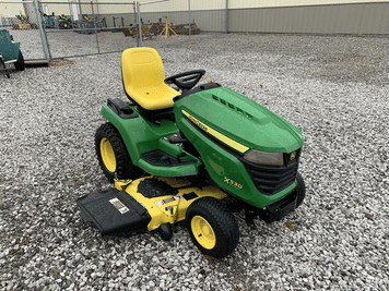 Main image John Deere X530