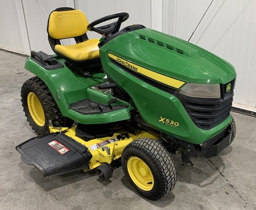 Main image John Deere X530