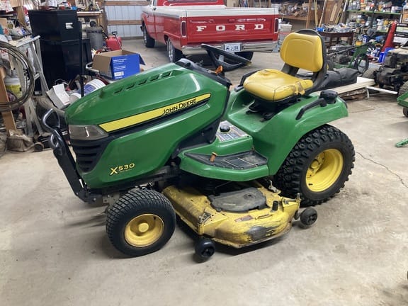 2015 John Deere X530 Equipment Image0