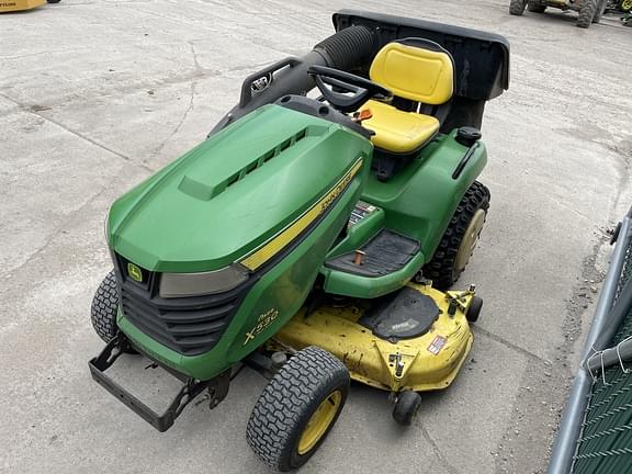 Image of John Deere X530 equipment image 1