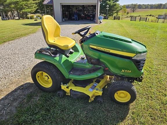 Image of John Deere X534 equipment image 1