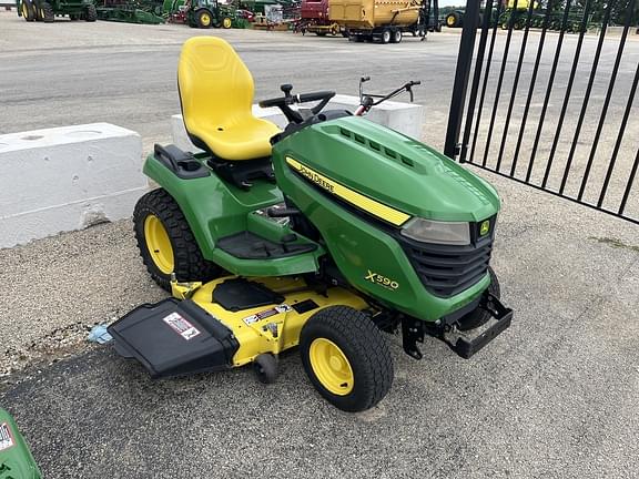 Image of John Deere X590 Primary image