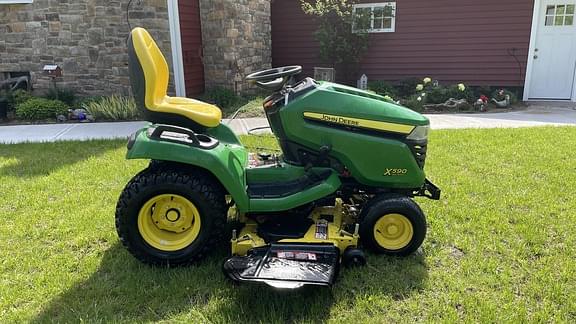Image of John Deere X590 equipment image 1