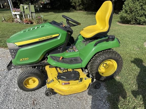 Image of John Deere X590 Primary image