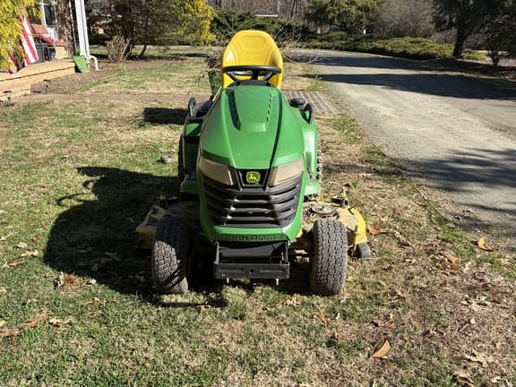 Image of John Deere X590 equipment image 1