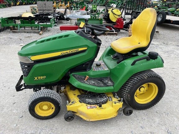 Main image John Deere X590
