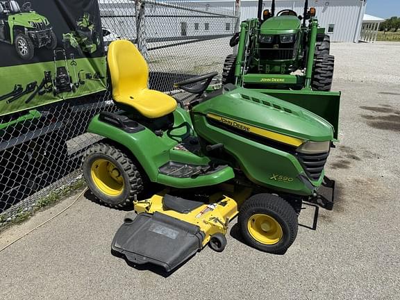 Image of John Deere X590 Primary image
