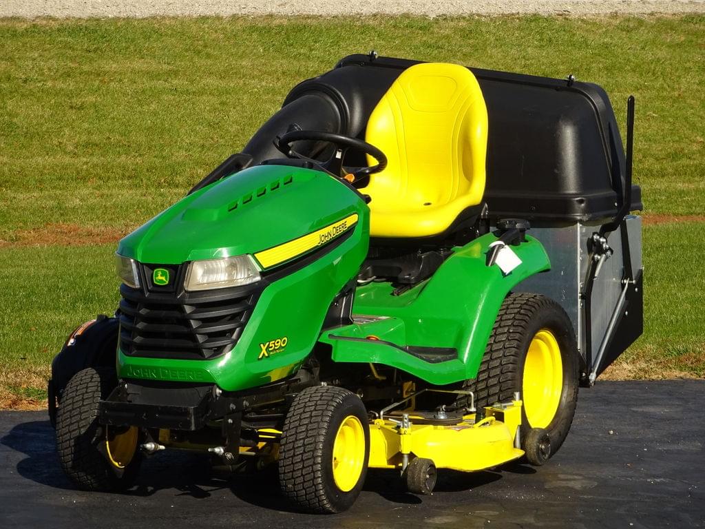 Image of John Deere X590 Primary image