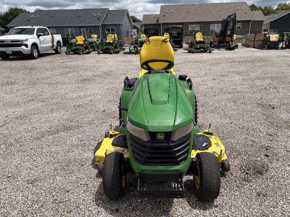 2015 John Deere X590 Equipment Image0
