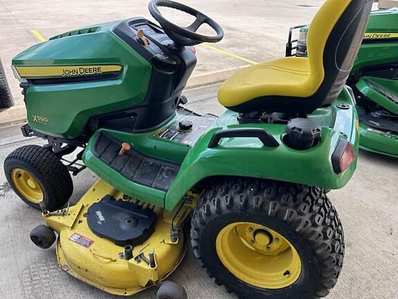 Image of John Deere X590 equipment image 1