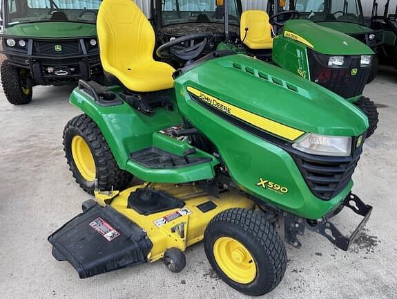 Image of John Deere X590 equipment image 3